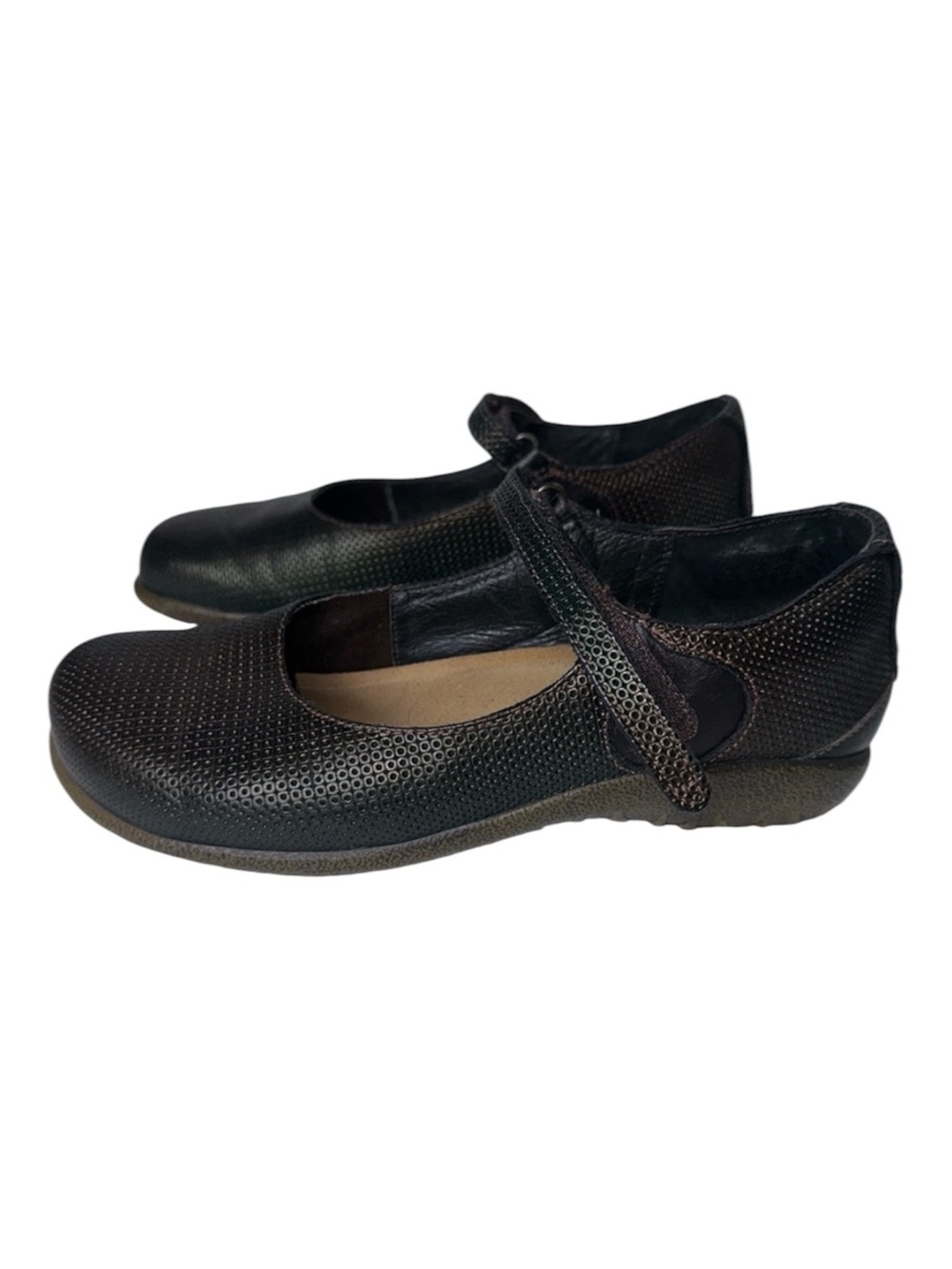 Naot Kirei Brown/Green Mary Jane's with Velcro Strap And Rounded Toe Size 6